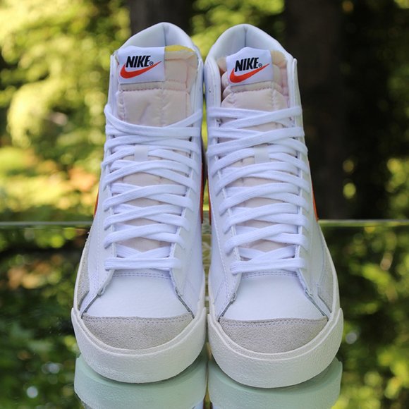 Nike Blazer Mid 77 White Bright Crimson Men's Size 8.5 - Picture 7 of 12